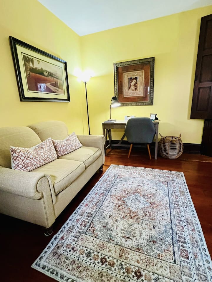 Bala Farm Cottage - 2 Miles From West Chester - West Chester, PA