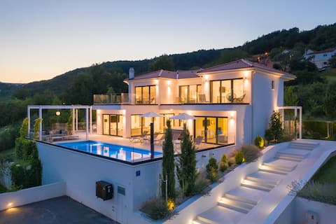 VILLA Elegance 5*