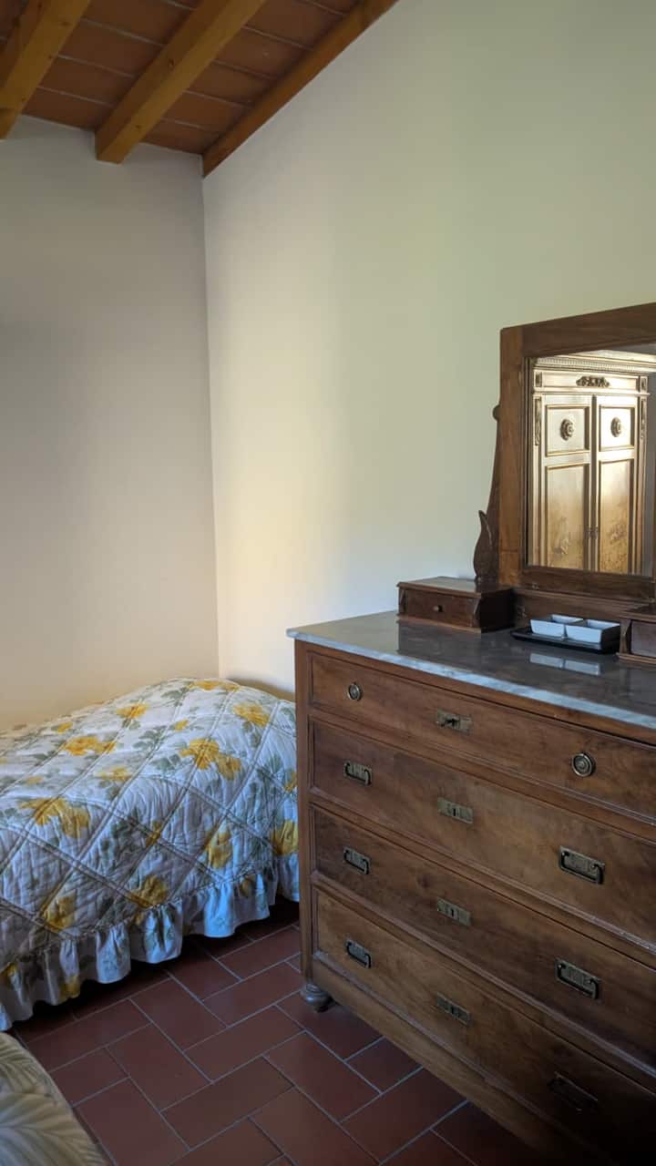 Additional bed in double room