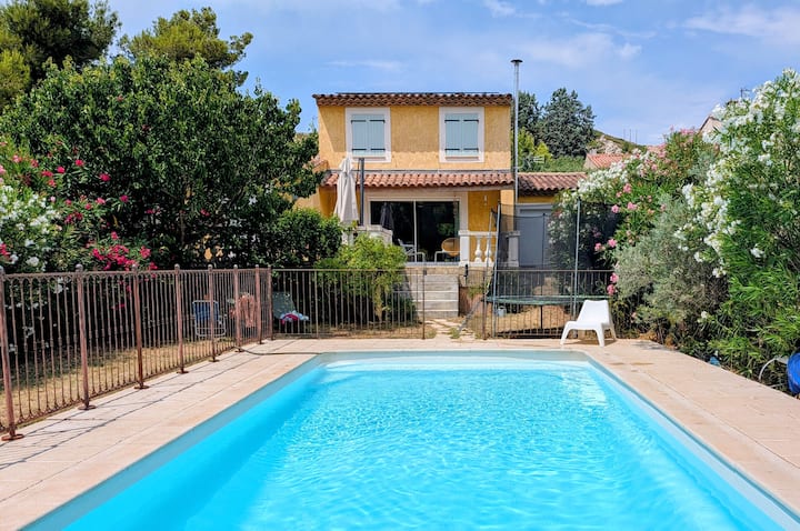 Villa Familiale Avec Piscine - Mer & Collines - Marseille