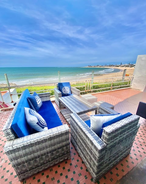 2-Story Villa | Direct access to the beach | 5 bds