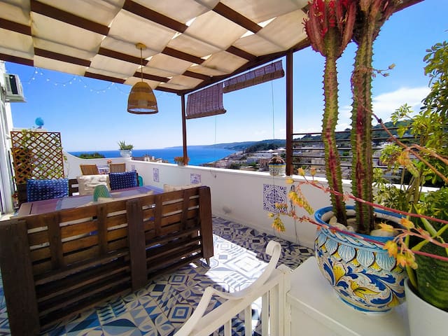 A casa di Adele, fantastica terrazza vista mare !