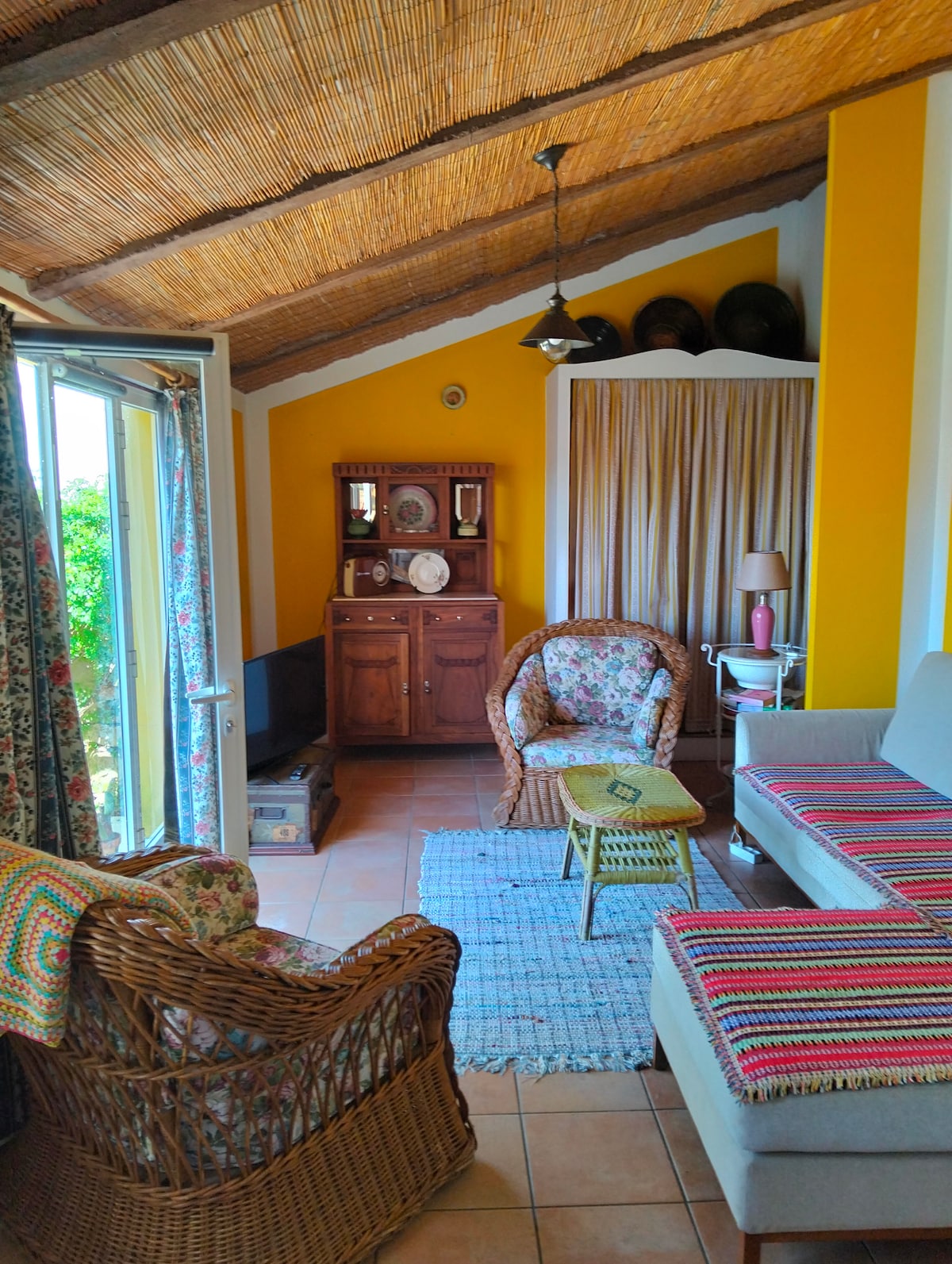 Airbnb em destaque: Typical House with garden,near the beach em Lourinhã