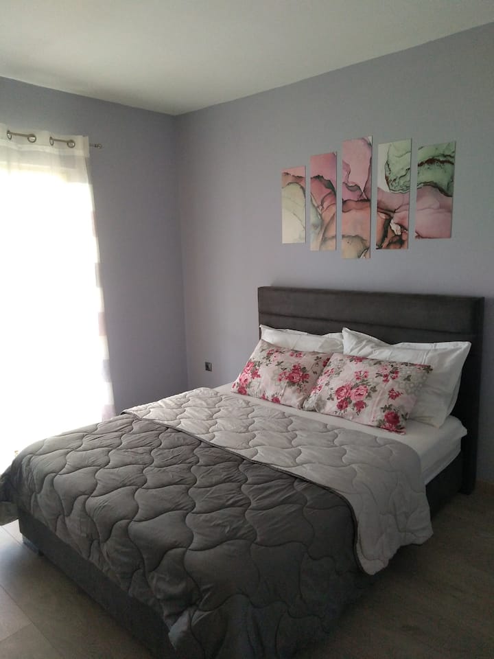 Dormitorio 1, superficie: 12 m²