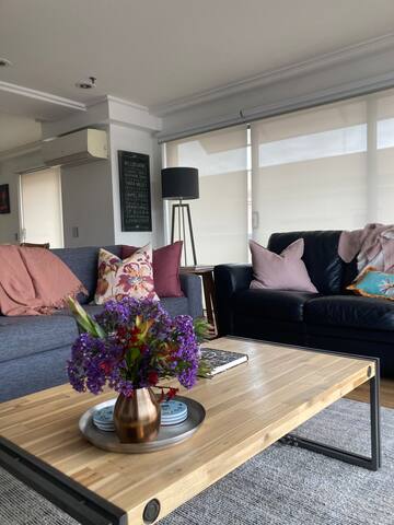 Royal View Apartment (CBD Edge) gallery image 3