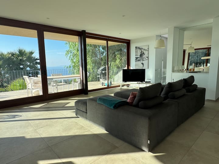 Villa Levante * Villa Deluxe, 180° Seaview, 130m2 - Rayol-Canadel-sur-Mer