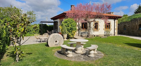 ZABALA LEGACY, GARDEN COTTAGE,Laguardia.