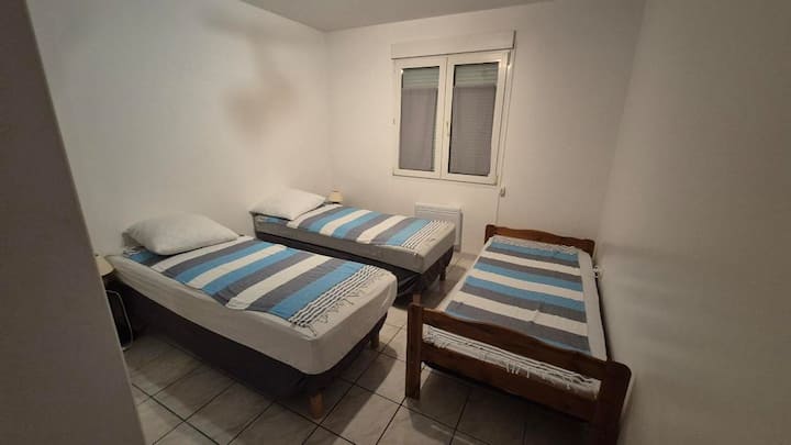 Dhomë gjumi 2