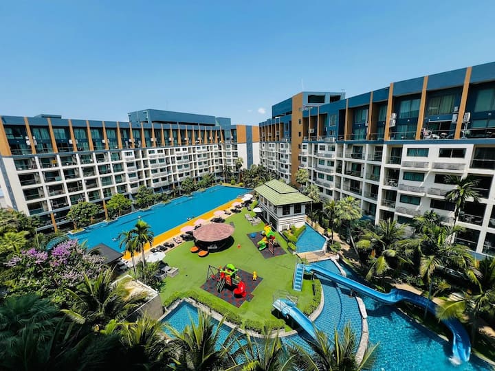 Red Room Love Nest At Laguna Beach Resort 2 - Jomtien