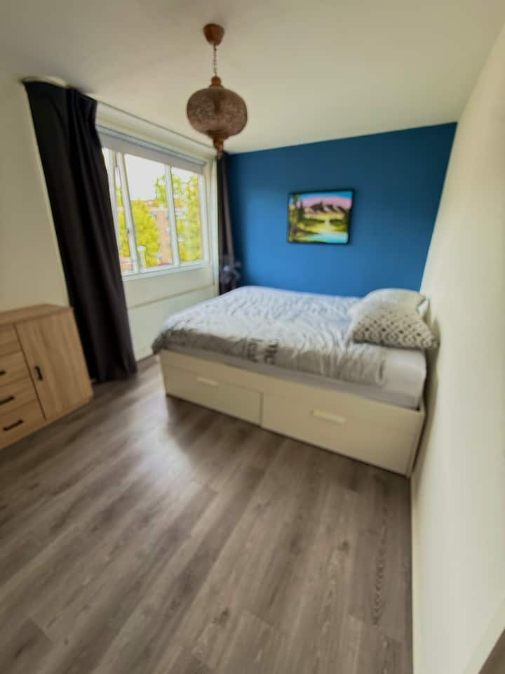 غرفة النوم 1