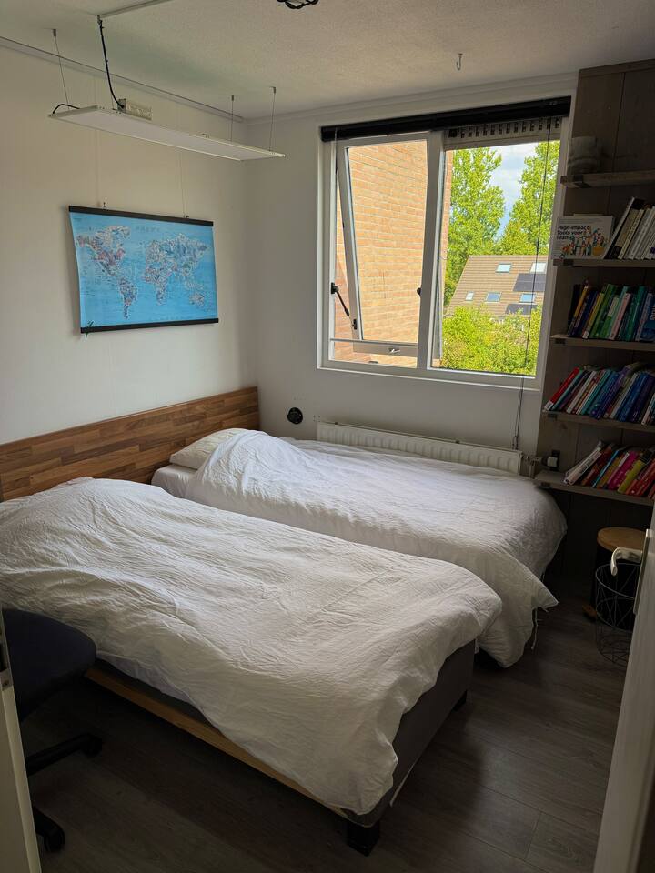 غرفة النوم 2