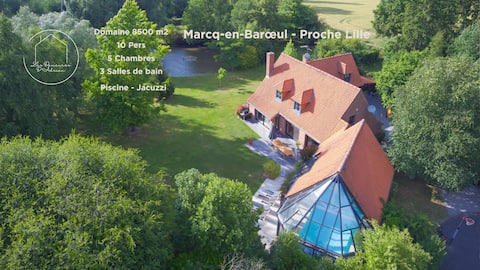 Private Pool · Jacuzzi · Lake House · 10 People