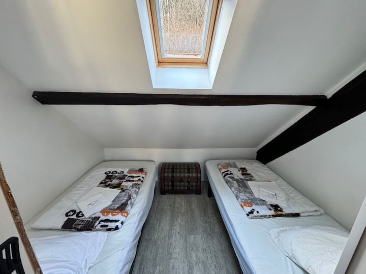 საძინებელი 2