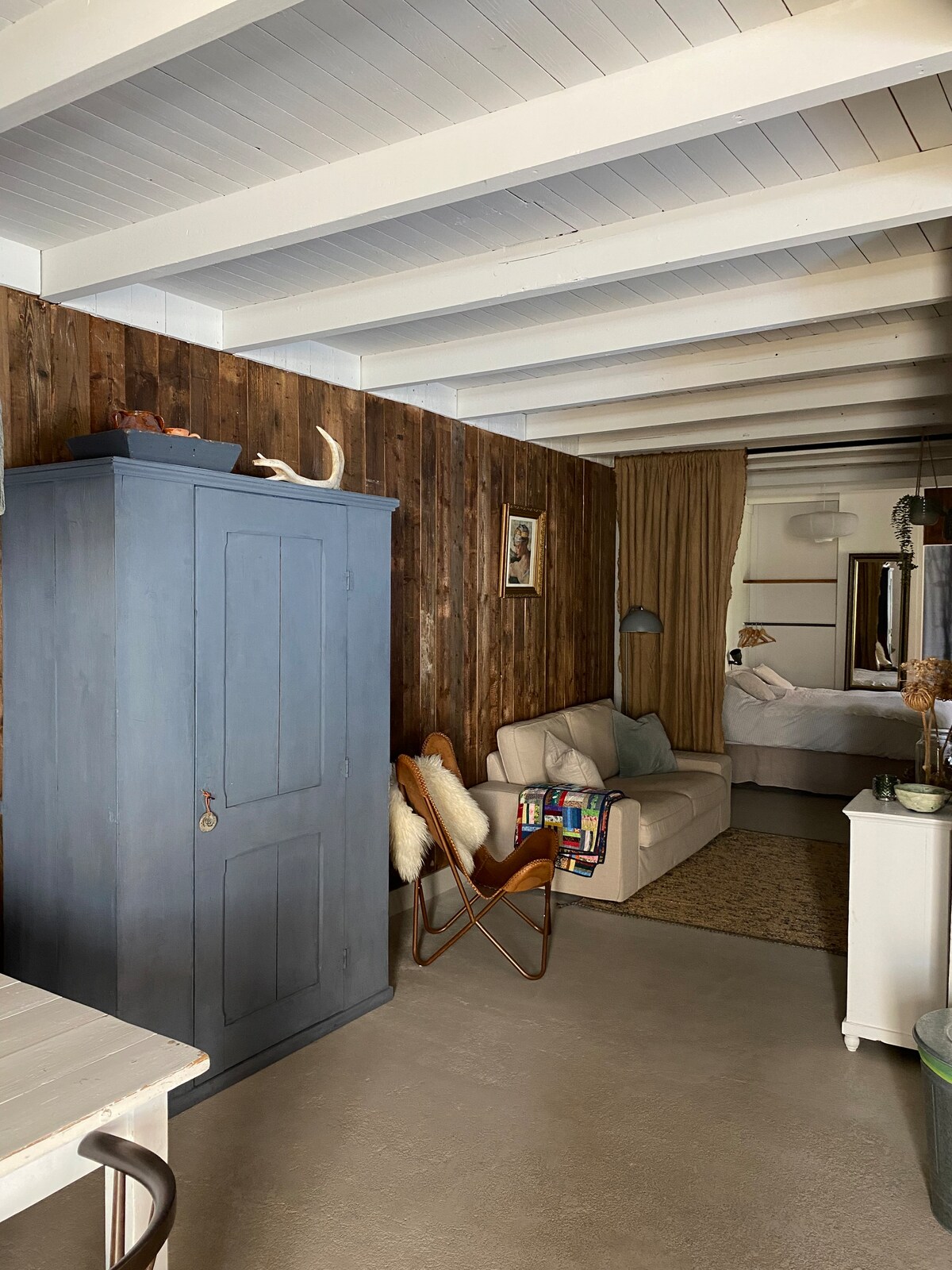 Top Airbnb: The Bakery in the center of Ouddorp by the sea! in Ouddorp