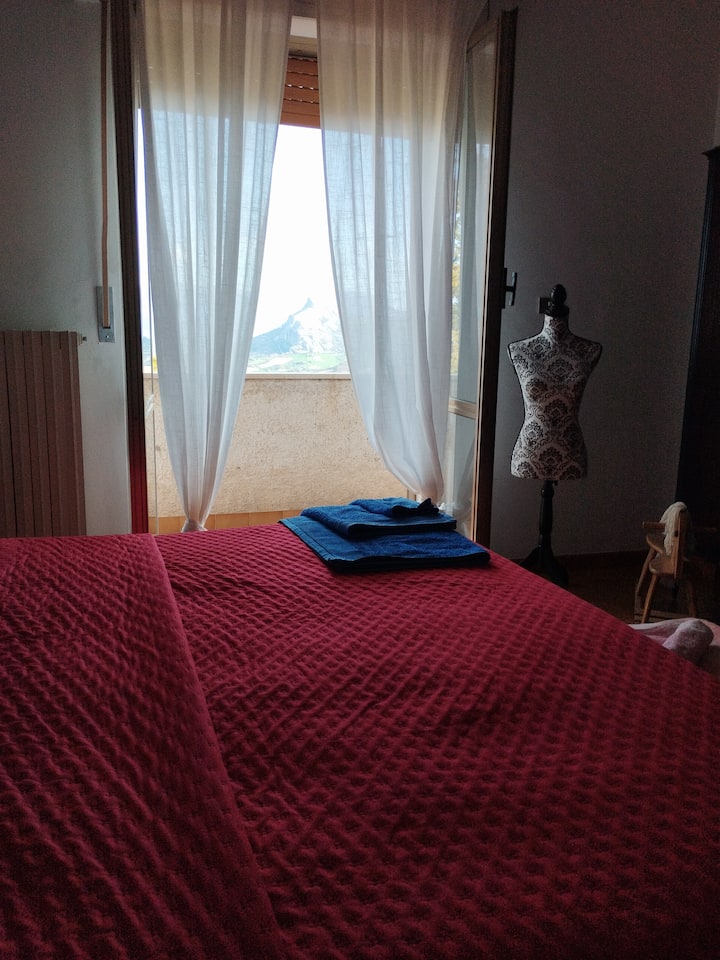 საძინებელი 2