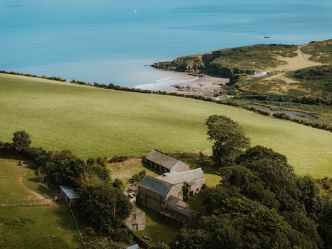 Large House in Devon with Seaviews