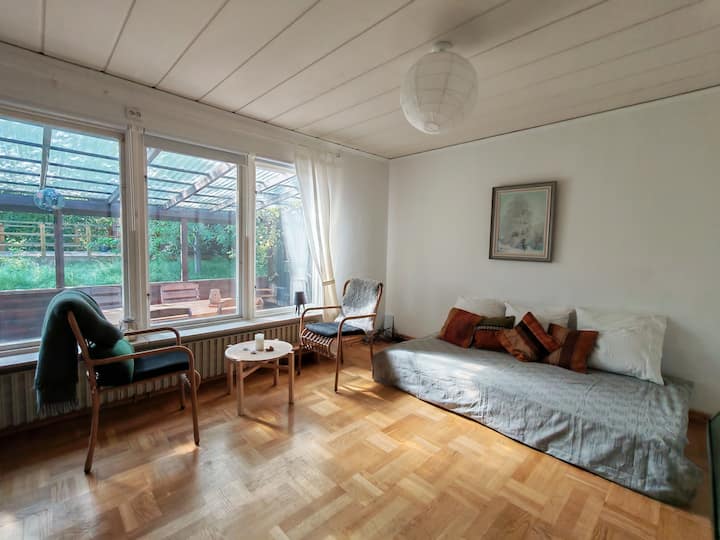 Cozy House, Finnish Sauna Cottage - Smedjebacken