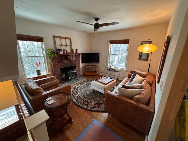 Elegant Upper Montclair Rental Stylish 3 Beds Home - Paterson, NJ