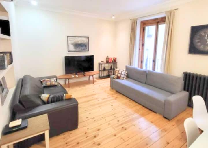 Espectacular Apartamento En El Centro De Madrid - Madrid