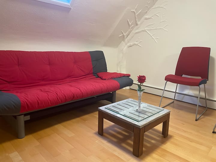 საძინებელი 4