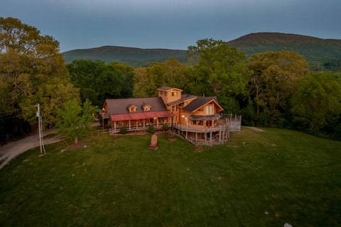 Lodge of McLemores Cove May-Aug26 Book3ntsget1Free
