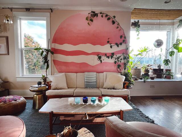 The Ballard Jungalow gallery image 3