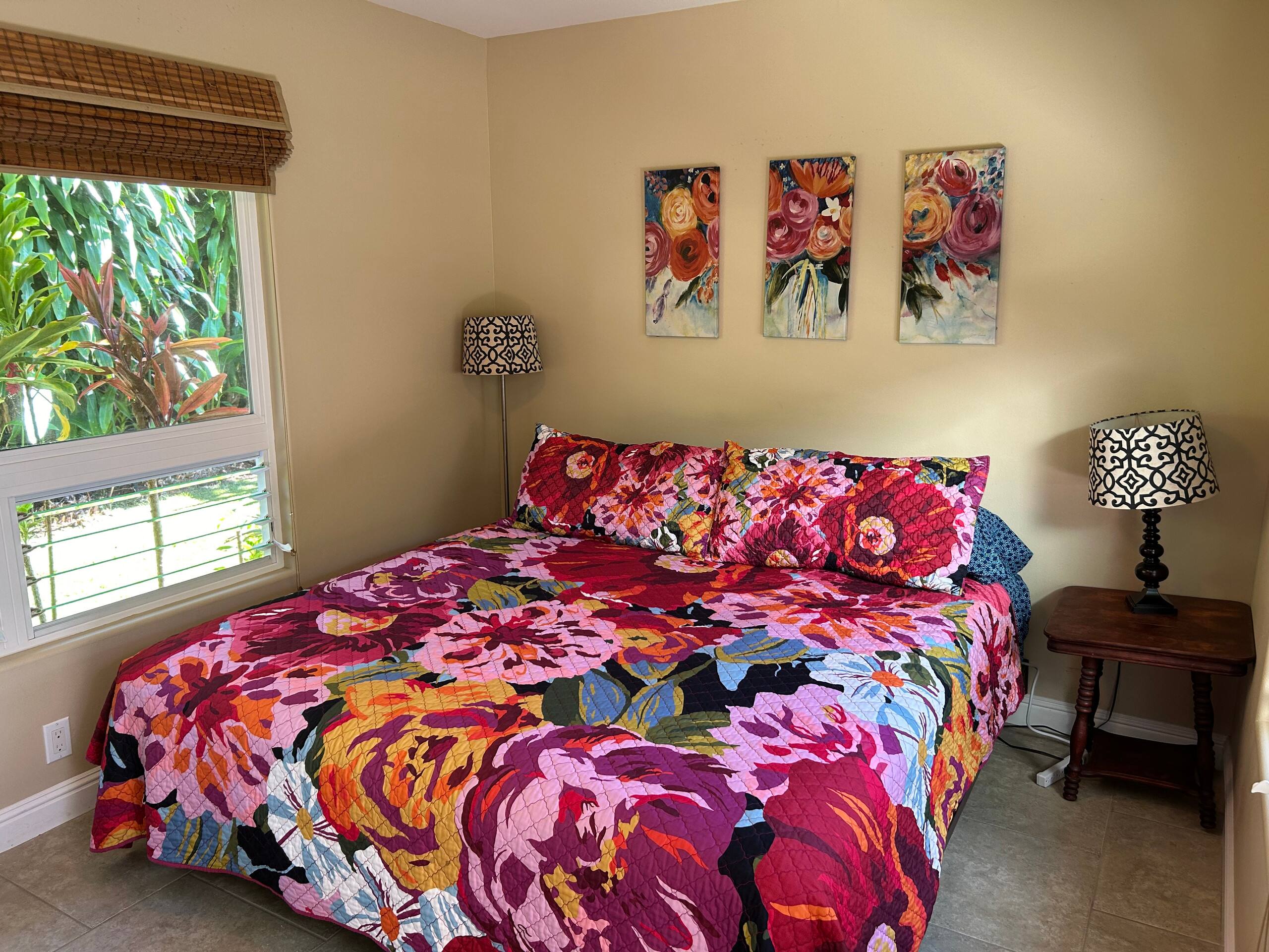 Villa in Kailua-Kona · ★4.82 · 3 bedrooms · 5 beds · 2.5 private baths - Image 11