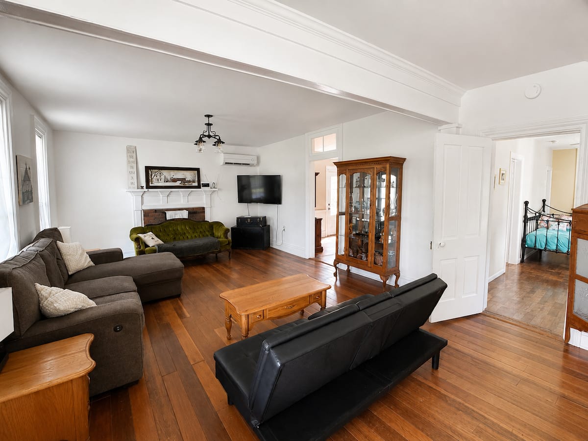 Living room 1