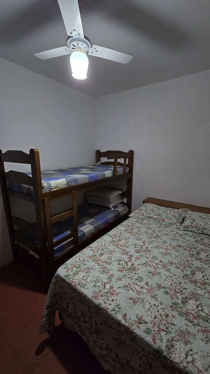 Dhomë gjumi 2