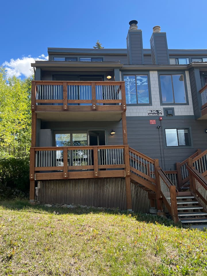 Breck Haus #1- Private Hot Tub - 420 Friendly