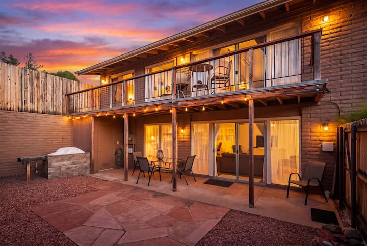 5 Min Walk To Uptown | Views + Pet Yard - Sedona, AZ