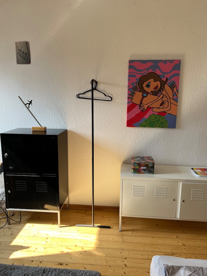 Schöne Ruhige Mod. Wohnung (70 Qm) -3 Schlafzimmer - Kassel