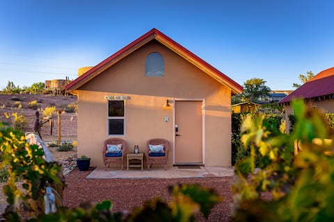 Willow Street Cottages, Cottage B