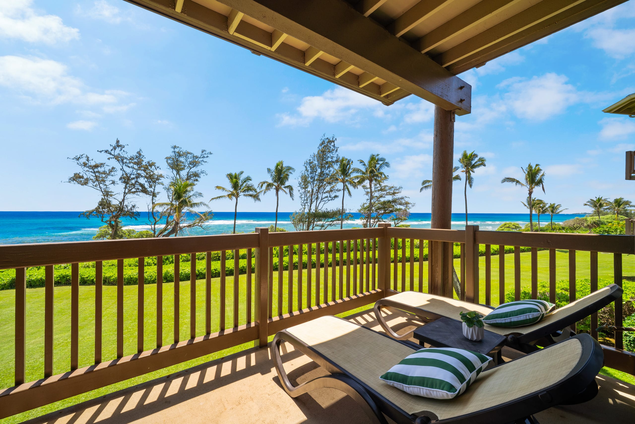 Kaha Lani Resort 224, Oceanfront, Walk to Beach - Main photo