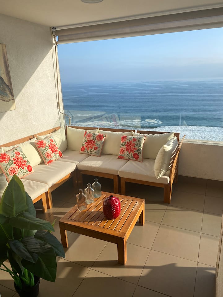 Elegant Apartment with a View of Playa Brava