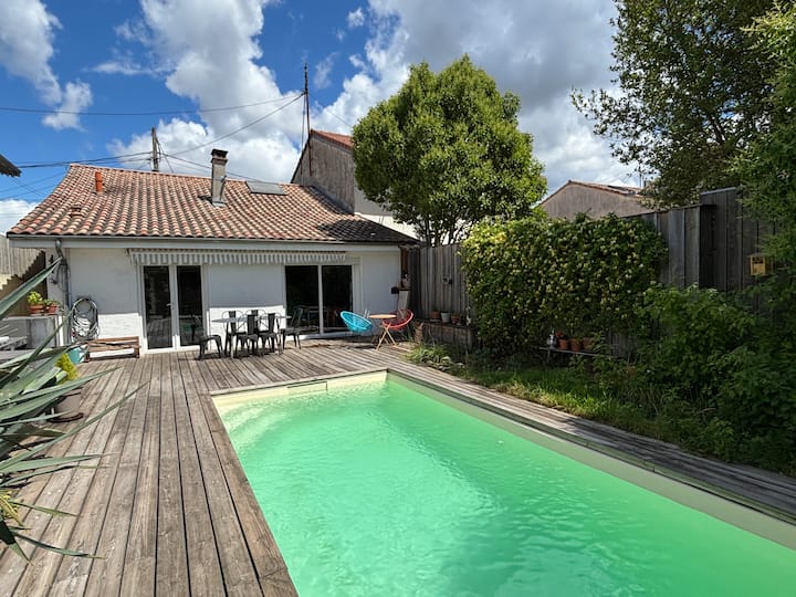 Maison Avec Piscine à Bordeaux - Bordeaux