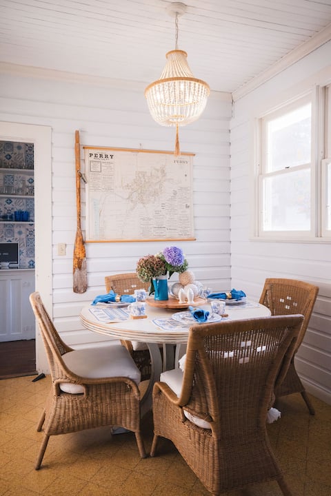 Silver Lake Haus w Dock Near Letchworth-Sleeps 12