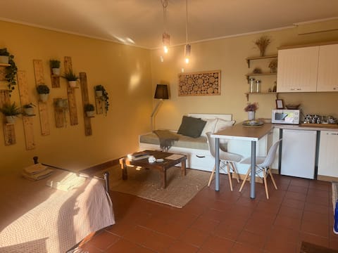 Top performing Airbnb: Giotas country house in Δήμος Μαραθώνος