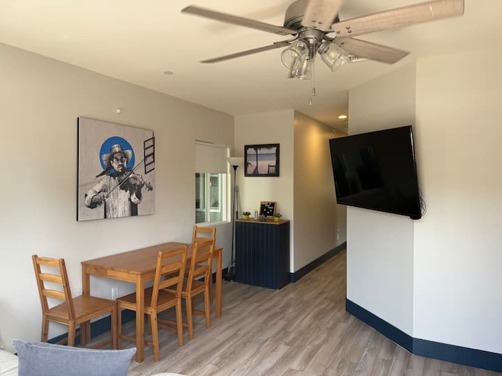 Helix House - San Diego -Family Friendly- Sleeps 8 - San Diego