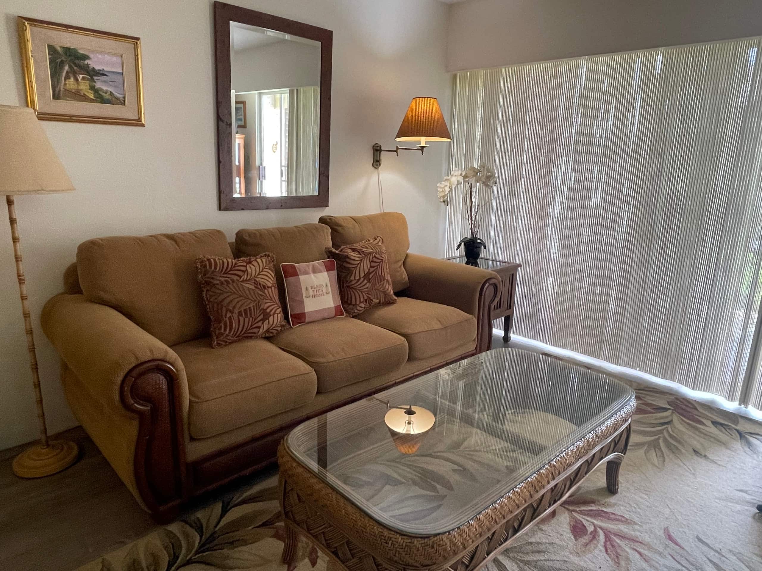 Hawaiian-style 1 BR Condo - steps from the beach! - Image 1
