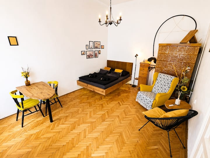 Diseño encantador con muebles hechos a mano.