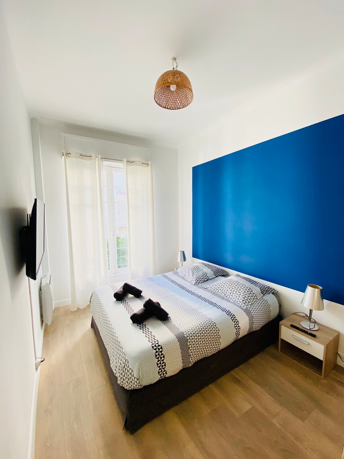 СПАЛНЯ 2P ЛЕГЛО С ТЕЛЕФОН