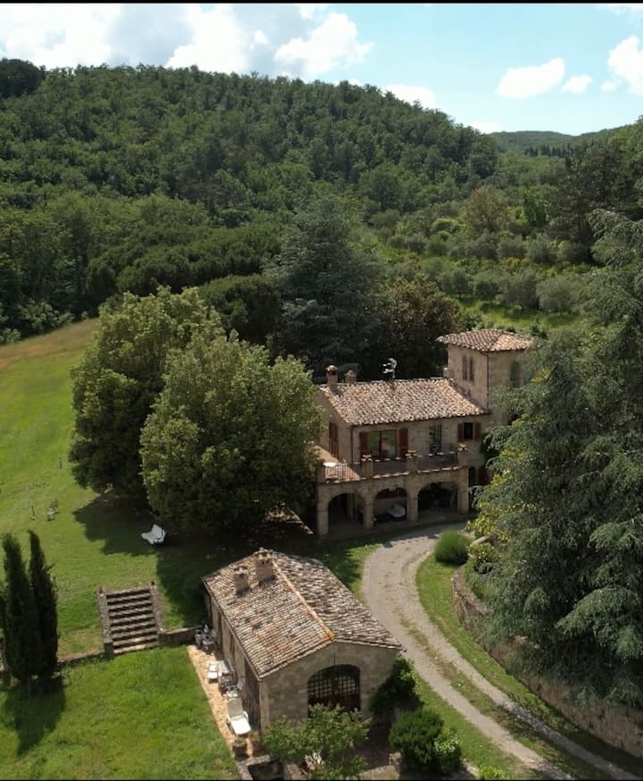 Stone farmhouse in Val D'Orcia