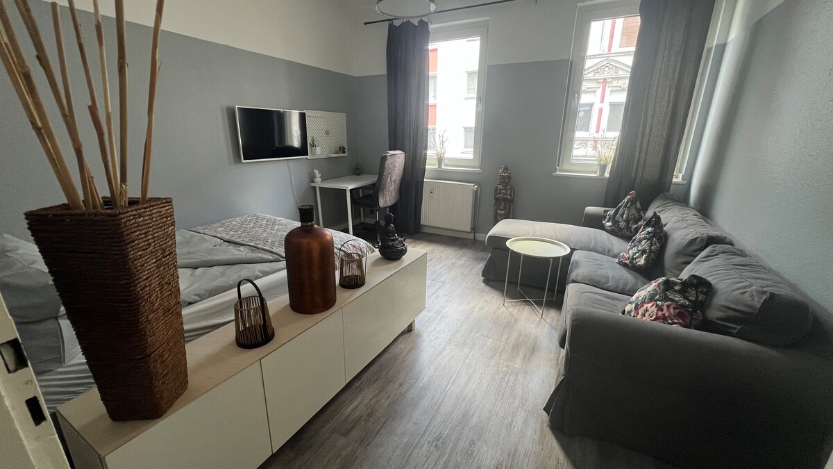 Popular Airbnb listing: Vintage in the heart of Essen in Ostviertel