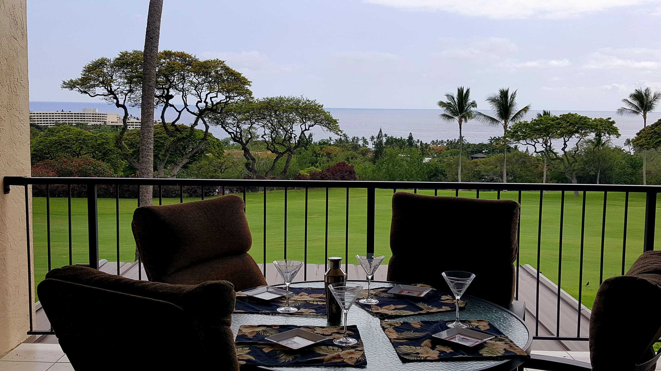 Condo in Kailua-Kona · ★4.9 · 2 bedrooms · 3 beds · 2 private baths - Image 55