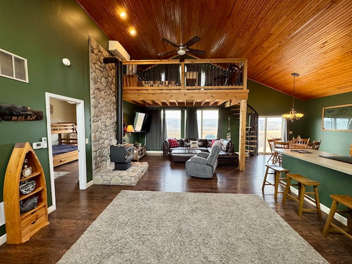 River View Cottage- Hot Tub, Sauna, Arcade - Meramec State Park, Sullivan