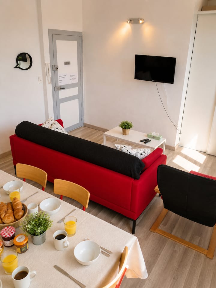 Appartement Horizon • Lumineux, Calme & Parking - Port-Saint-Louis-du-Rhône