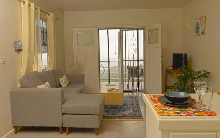New Providence - Bougainvillea Upper Villa - Dominica