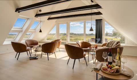 Cottage for 16 guests • Sauna • 200 m beach