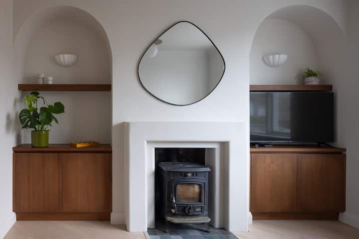 Newly Renovated, Modern 4 Bed Home Goatstown - Dublín